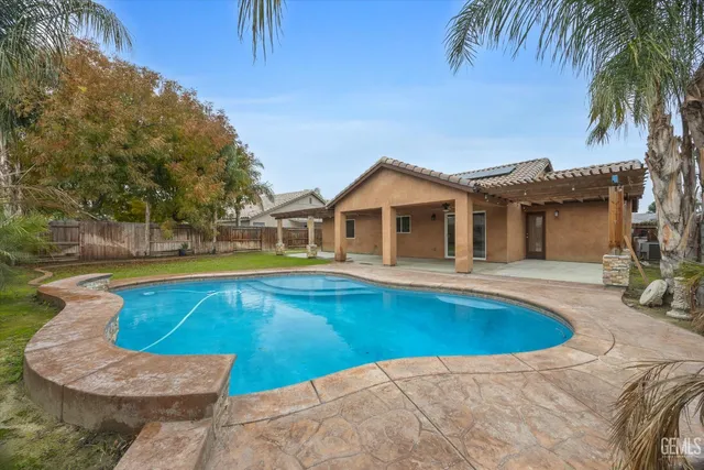 $525,000 | Undisclosed Address, Bakersfield, CA 93311