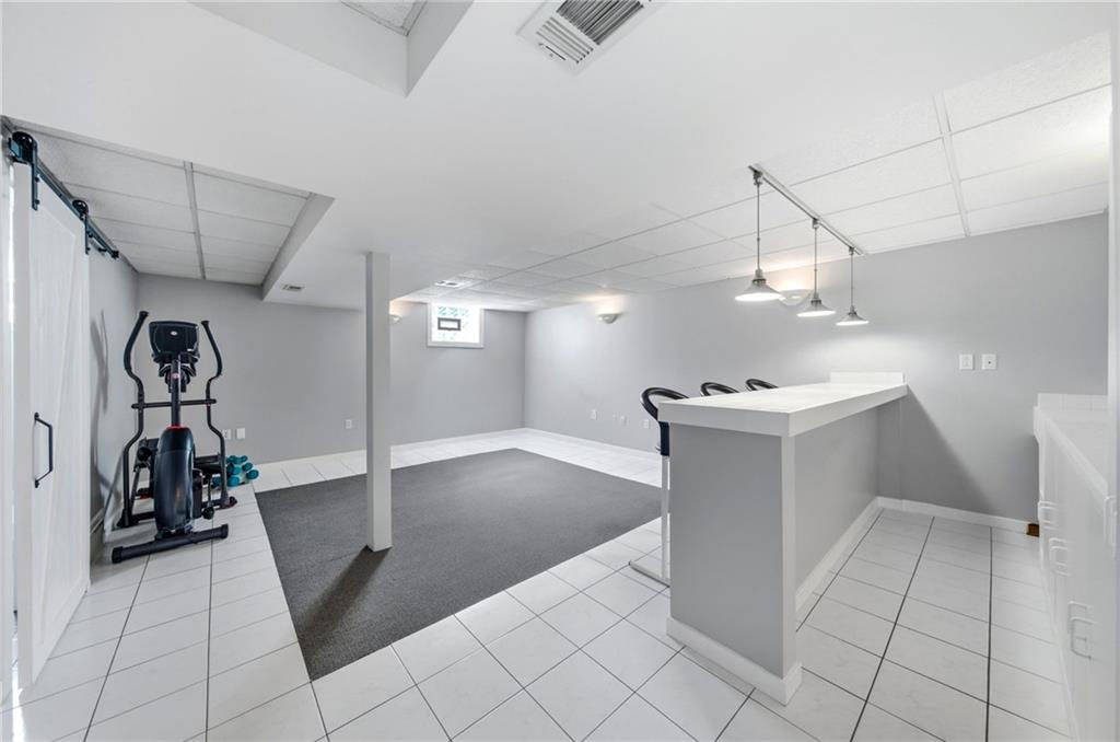 308 Maple Road Pittsburgh, PA 15239 - Photo 30 of 47 Gallery Image 30