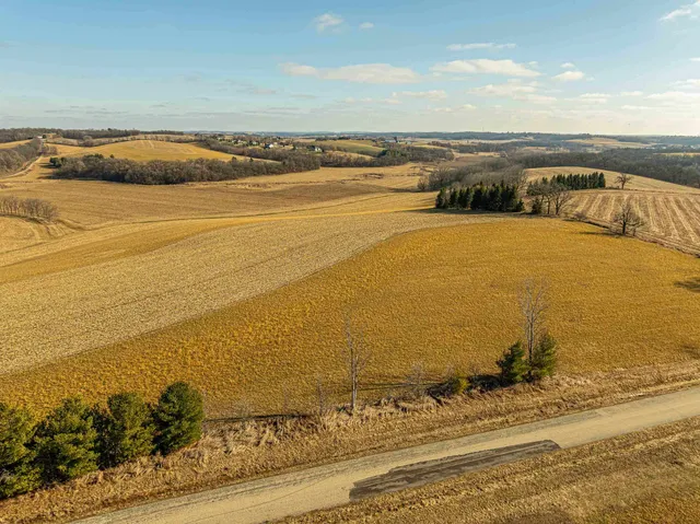$275,000 | Lot 9 9.69 Acres Hefty, Monticello, WI 53570
