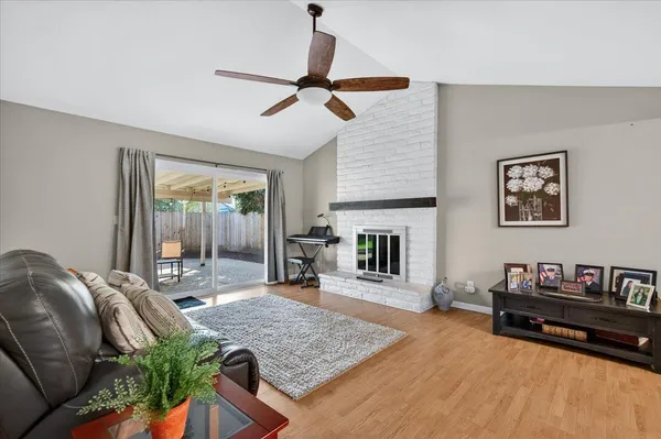 $455,000 | 1506 Robinwood Avenue, Clovis, CA 93611
