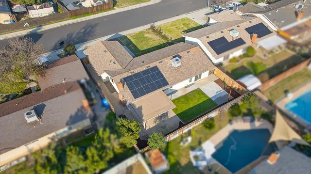 $455,000 | 1506 Robinwood Avenue, Clovis, CA 93611