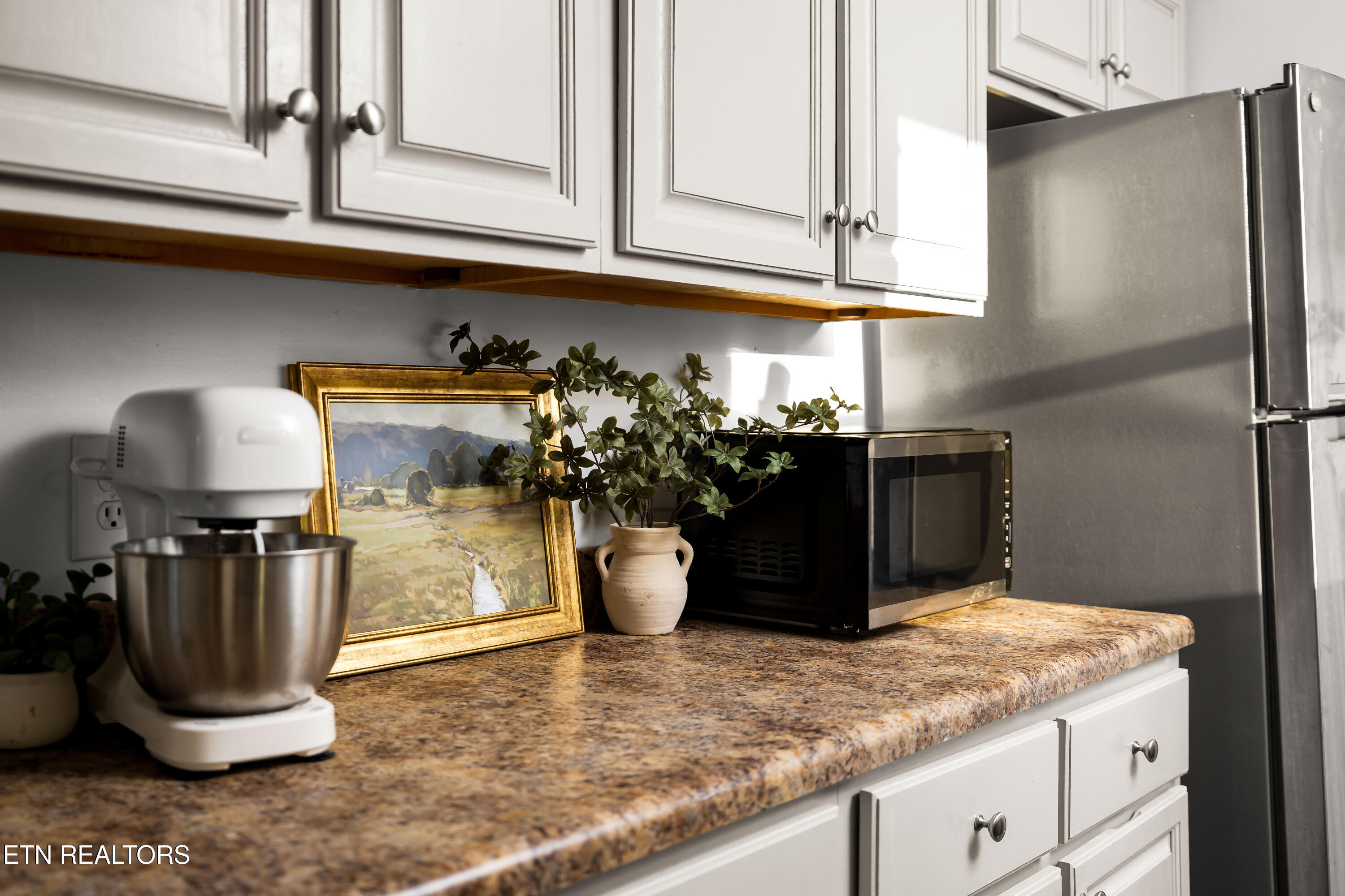 285 East Drive Oak Ridge, TN 37830 - Photo 13 of 24 285EastDr-3