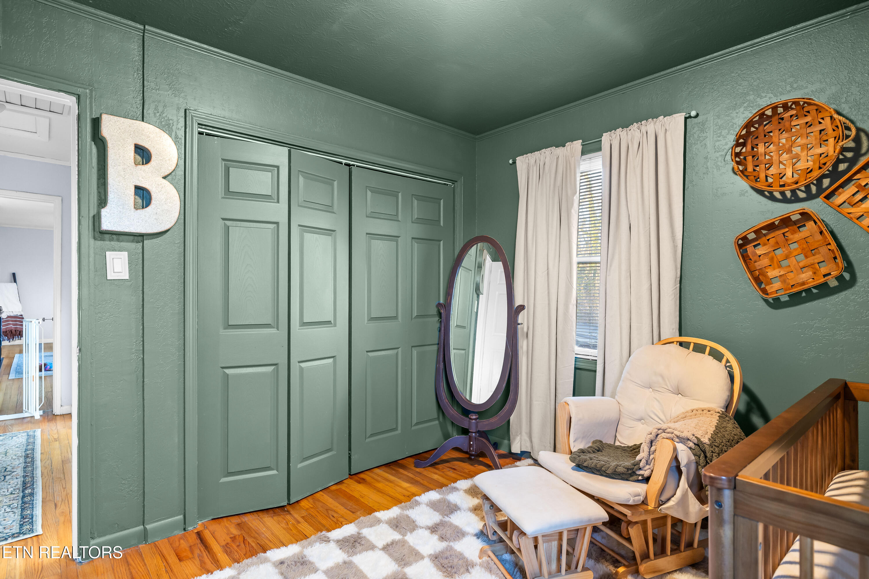 285 East Drive Oak Ridge, TN 37830 - Photo 20 of 24 285EastDr-23