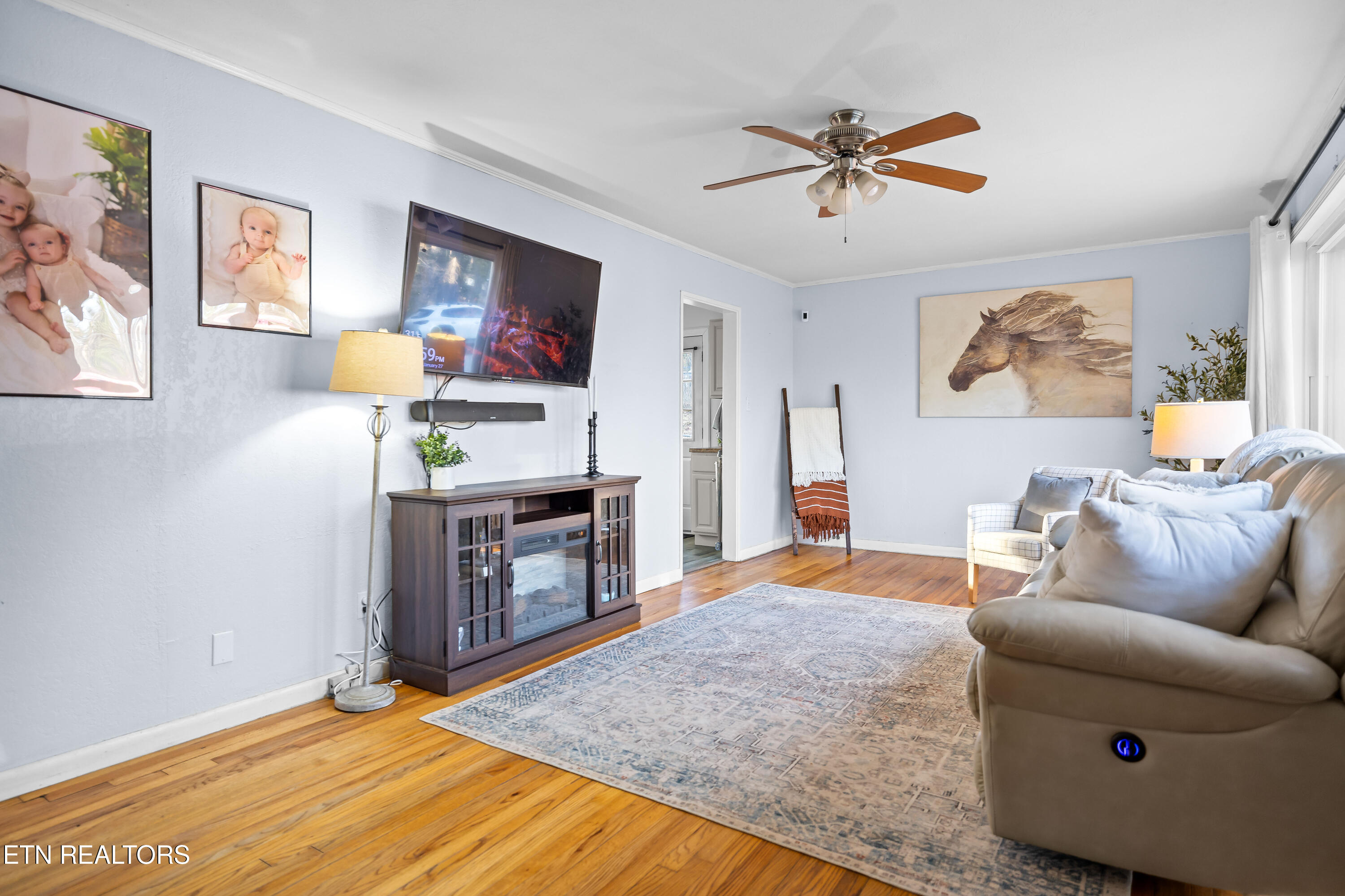 285 East Drive Oak Ridge, TN 37830 - Photo 6 of 24 285EastDr-14