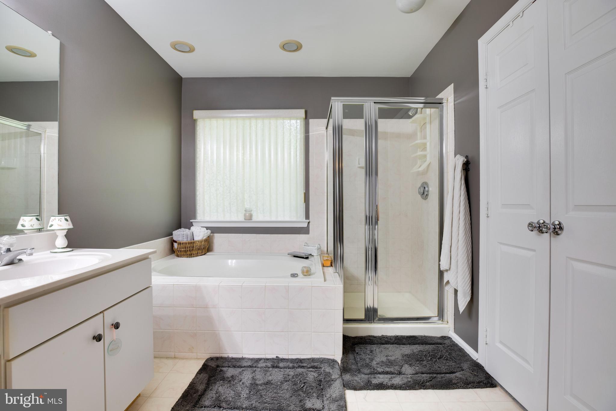 14522 Picket Oaks Road Centreville, VA 20121 - Photo 33 of 52 Gallery Image 33