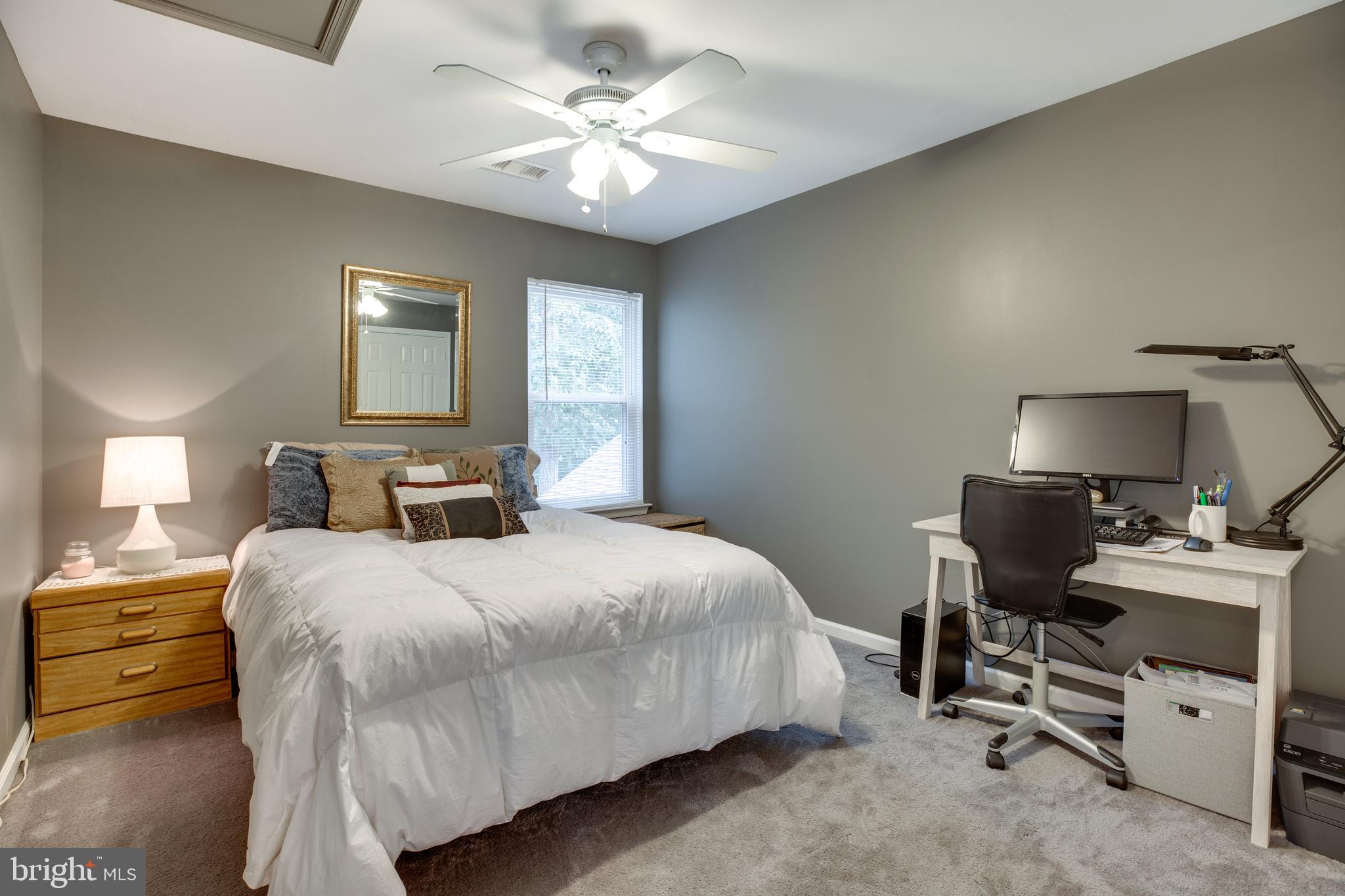 14522 Picket Oaks Road Centreville, VA 20121 - Photo 37 of 52 Gallery Image 37