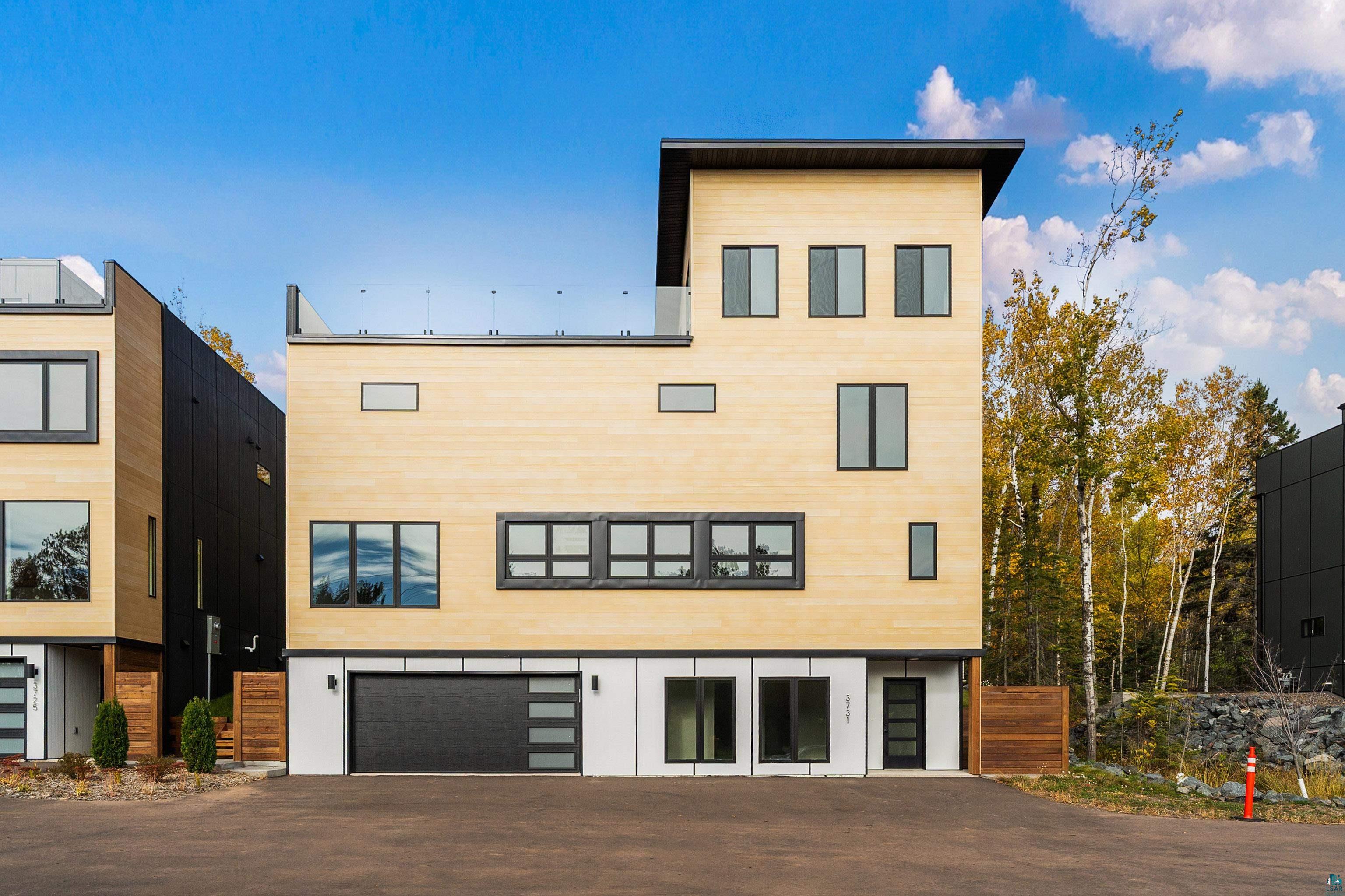 3731 London Road Duluth, MN 55804 - Photo 3 of 92