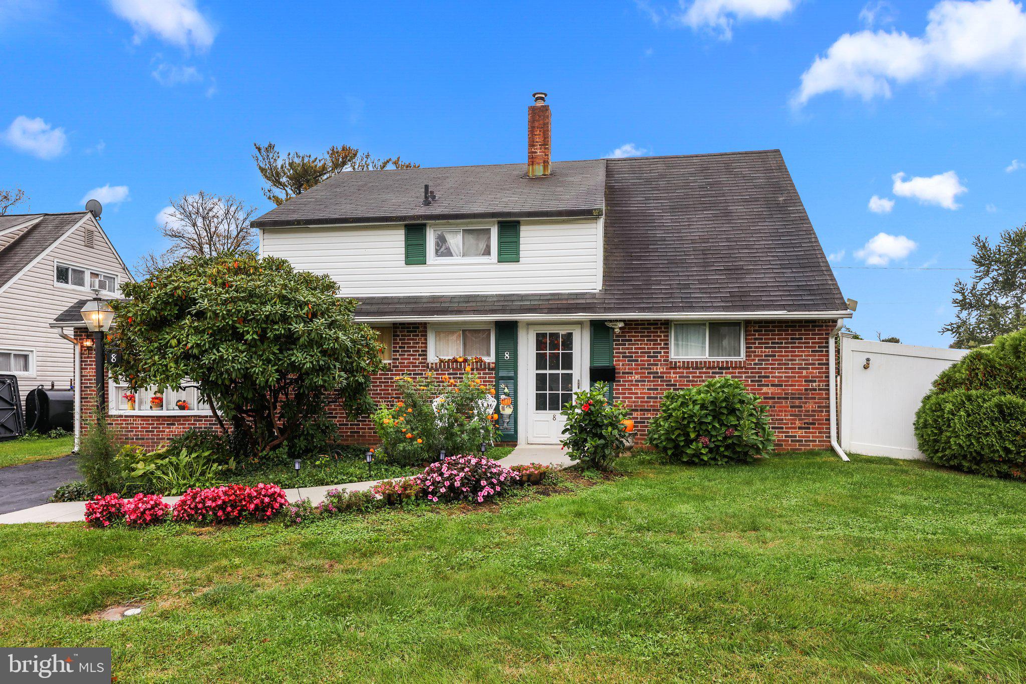 8 Goodrock Road Levittown, PA 19057 - Photo 2 of 30 Exterior Front