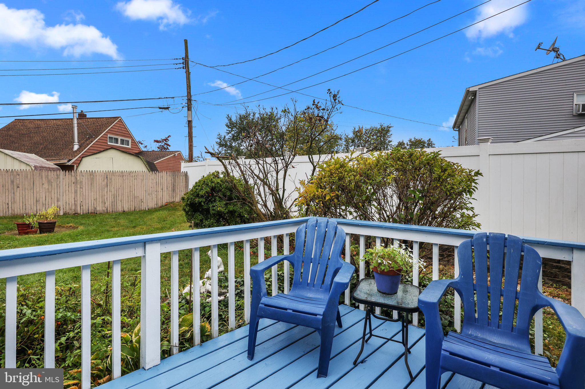 8 Goodrock Road Levittown, PA 19057 - Photo 22 of 30 Deck