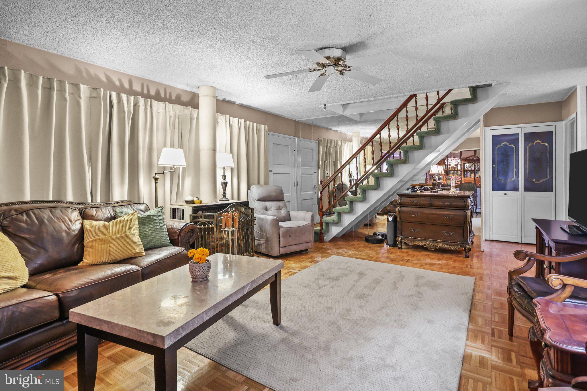 8 Goodrock Road Levittown, PA 19057 - Photo 6 of 30