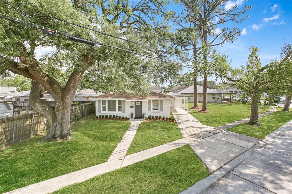 501 Rural Street River Ridge, LA 70123 - Photo 2 of 15