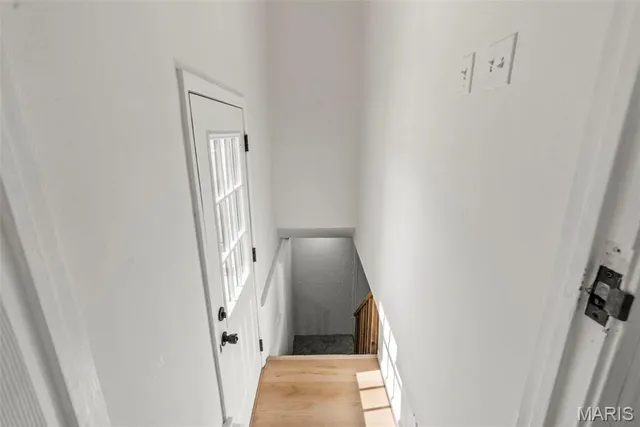 $294,900 | 502 Nannette Drive, St. Louis, MO 63125