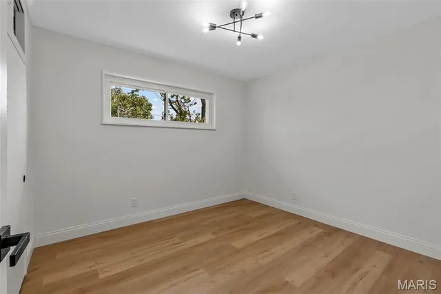 $294,900 | 502 Nannette Drive, St. Louis, MO 63125