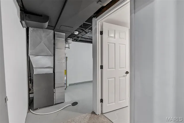 $294,900 | 502 Nannette Drive, St. Louis, MO 63125