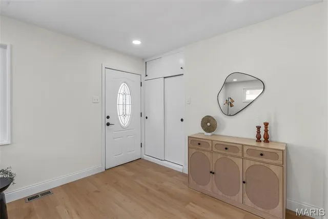 $294,900 | 502 Nannette Drive, St. Louis, MO 63125