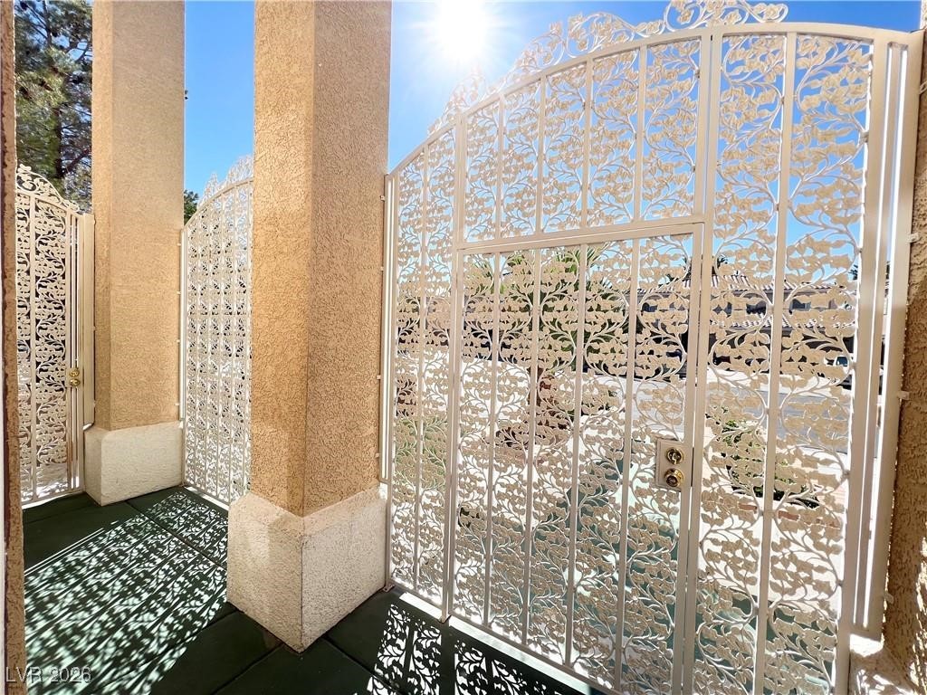 7882 Tahoe Ridge Court Las Vegas, NV 89139 - Photo 4 of 38