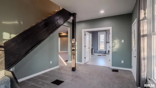 $270,000 | 281 North Avenue, Plainville, IL 62365