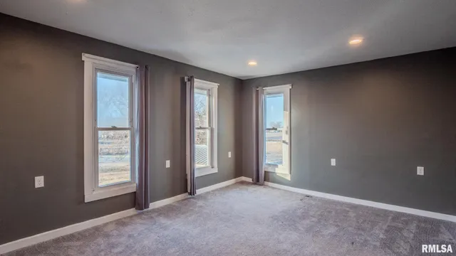 $270,000 | 281 North Avenue, Plainville, IL 62365