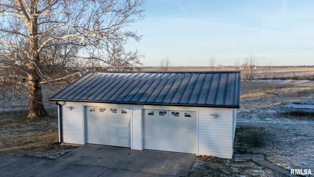 $270,000 | 281 North Avenue, Plainville, IL 62365