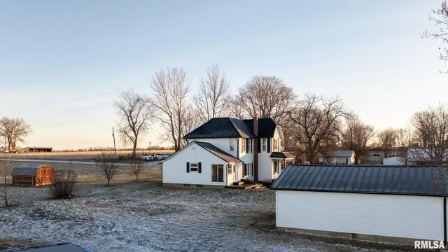 $270,000 | 281 North Avenue, Plainville, IL 62365