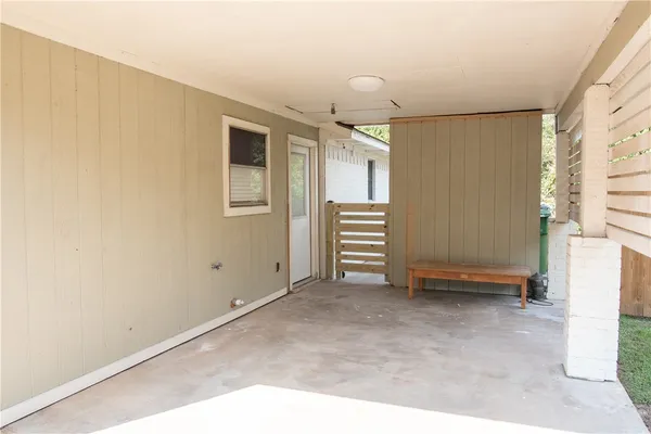 $1,900 | 3213 Heatherwood Drive, Bryan, TX 77801