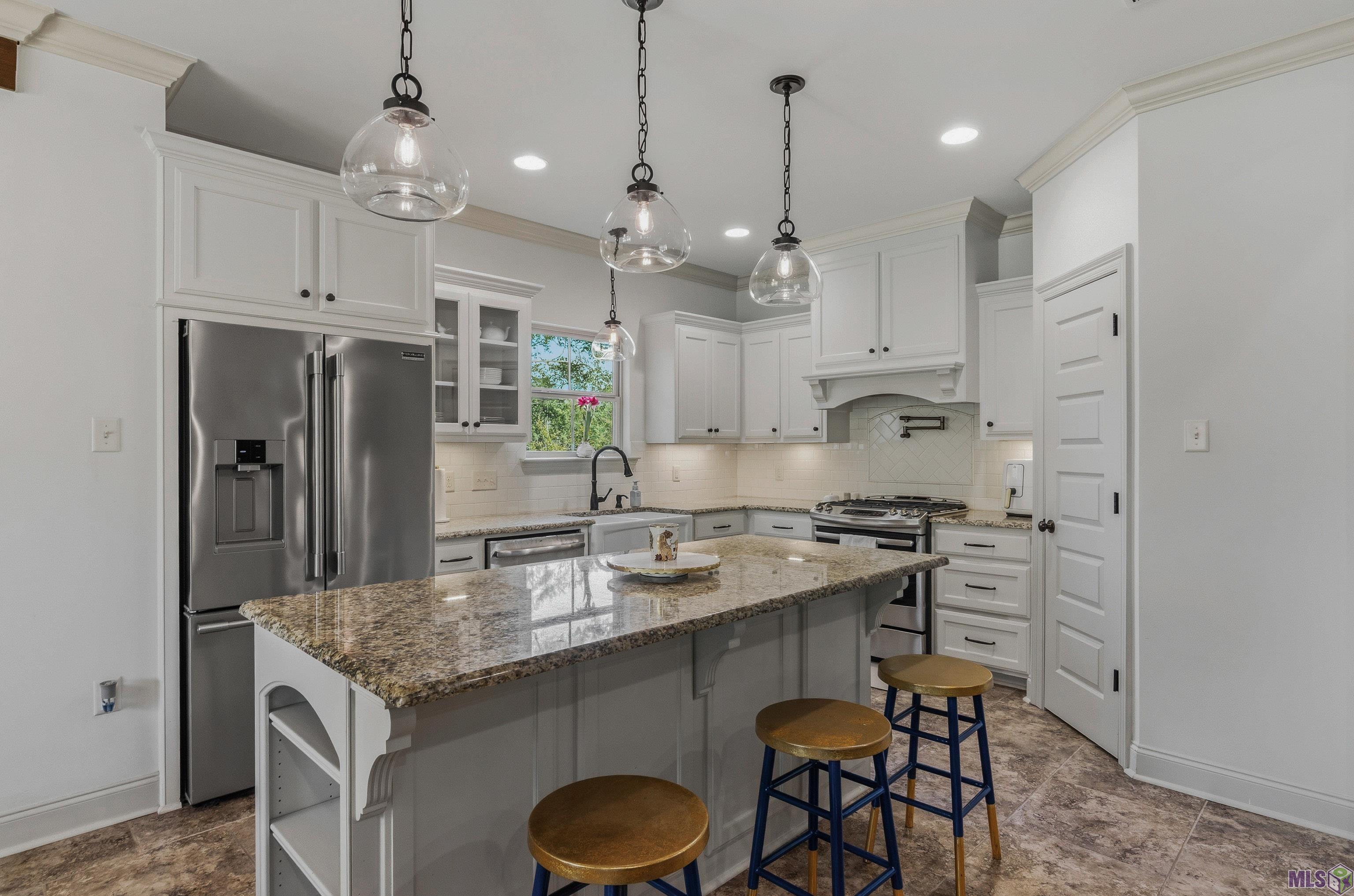 9179 Brittany Road Sorrento, LA 70778 - Photo 6 of 29