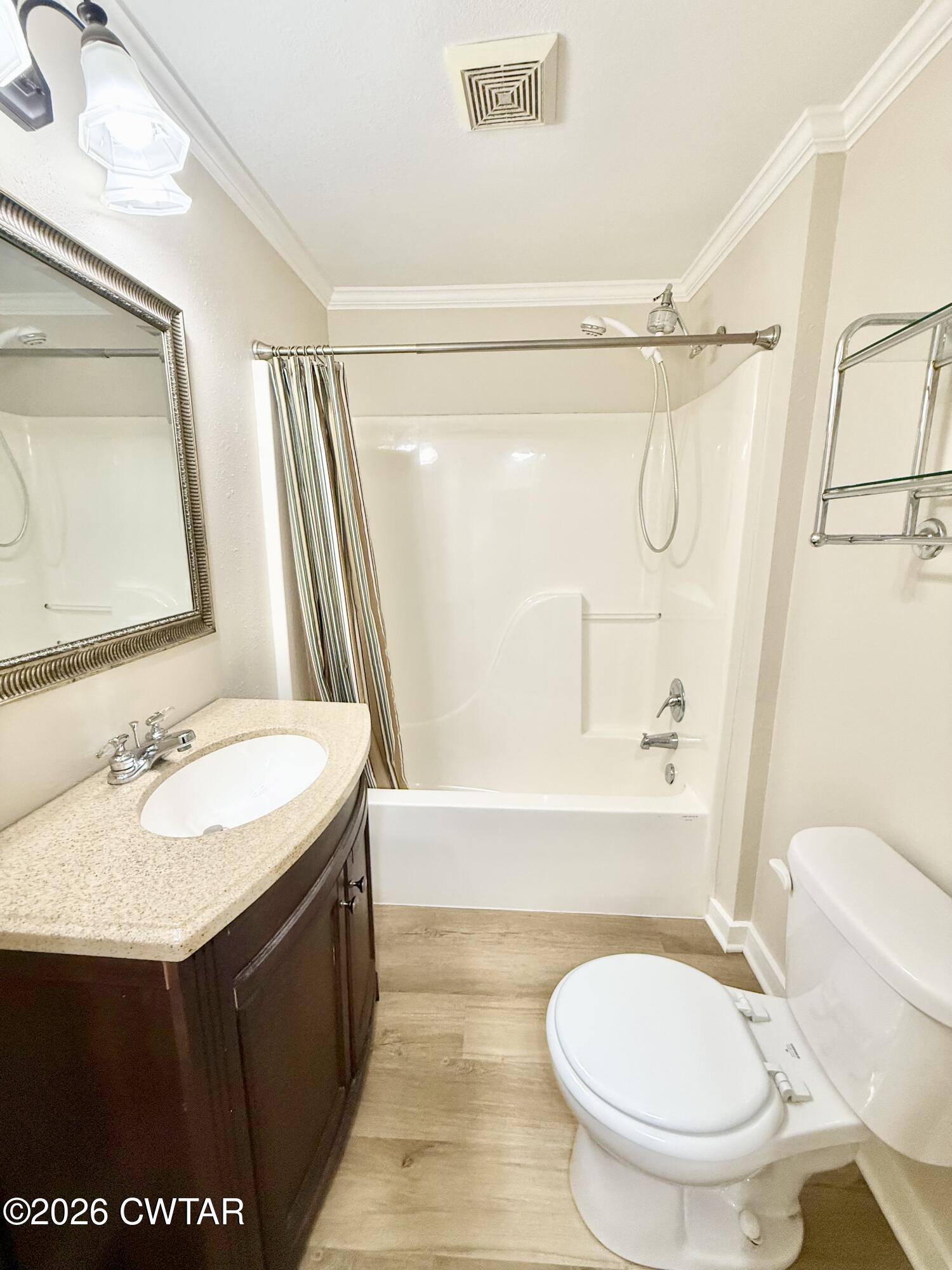 246 Thomas Street Dyer, TN 38330 - Photo 44 of 63 Hall Bath