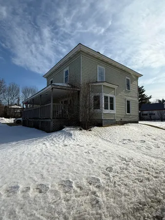 $125,000 | 92 South Street, Calais, ME 04619