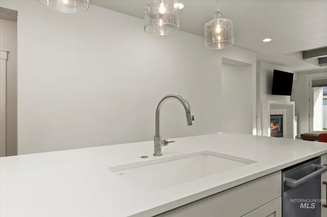 $2,750 | 6318 South Utmost Lane, Meridian, ID 83642