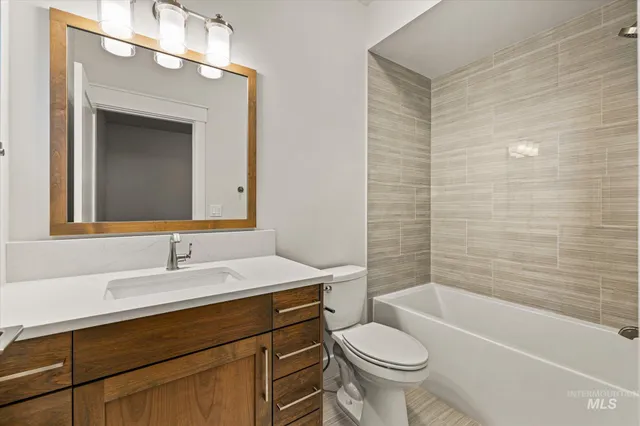 $2,750 | 6318 South Utmost Lane, Meridian, ID 83642