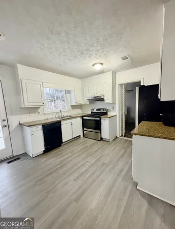 $2,500 | 975 Daisy Court Northwest, Lawrenceville, GA 30044