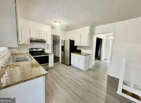 $2,500 | 975 Daisy Court Northwest, Lawrenceville, GA 30044