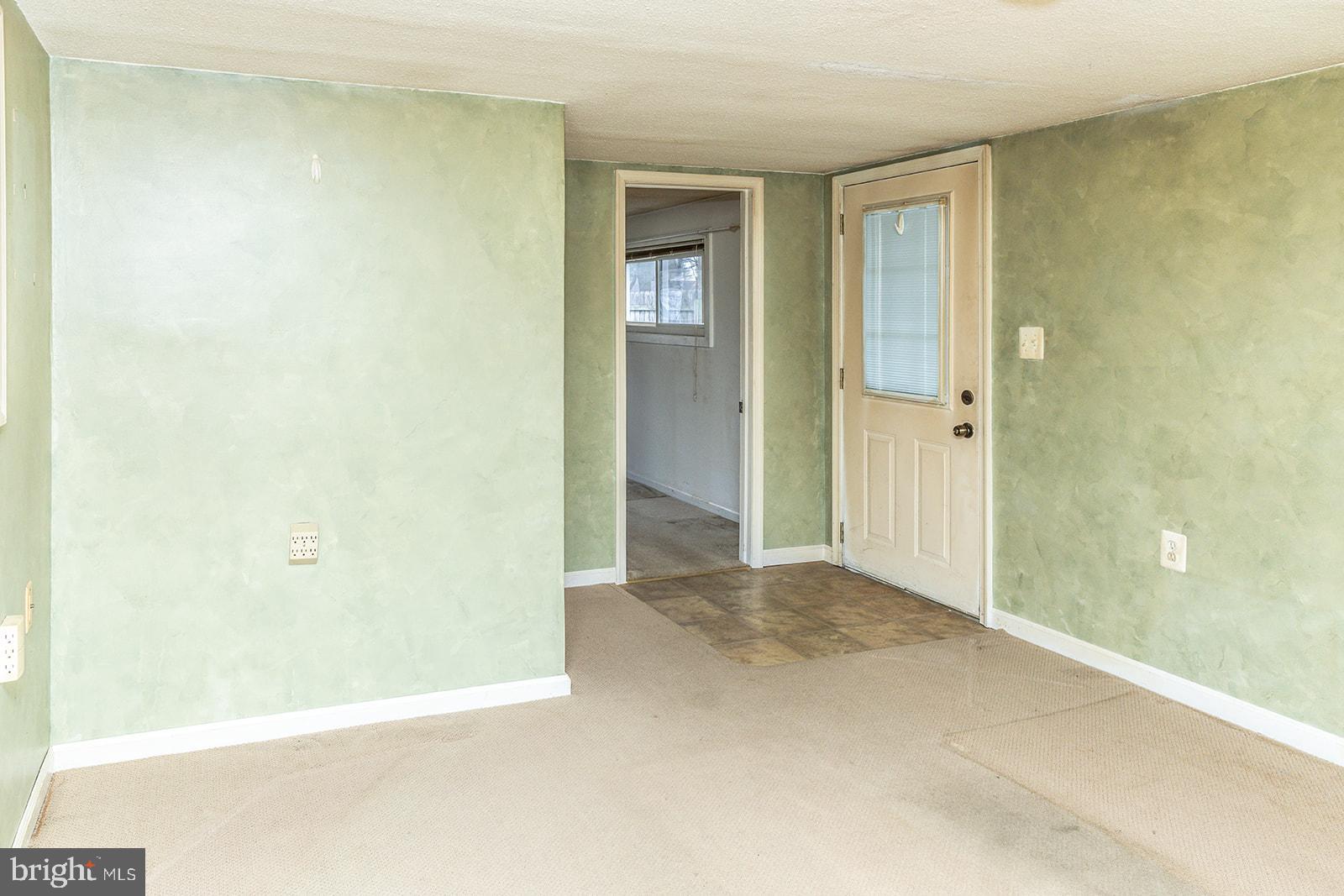 516 Estate Road Maple Shade, NJ 08052 - Photo 11 of 24