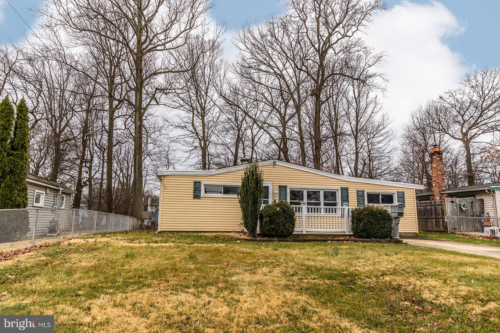 516 Estate Road Maple Shade, NJ 08052 - Photo 3 of 24