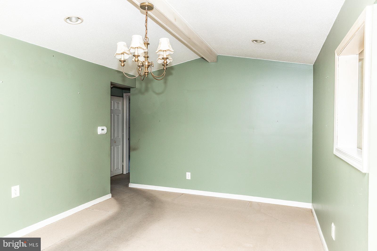 516 Estate Road Maple Shade, NJ 08052 - Photo 7 of 24