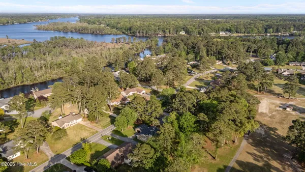 $299,900 | 707 Plantation Drive, New Bern, NC 28562