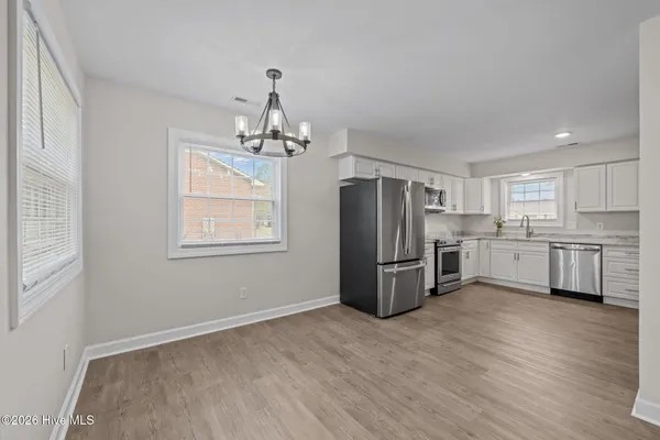 $299,900 | 707 Plantation Drive, New Bern, NC 28562
