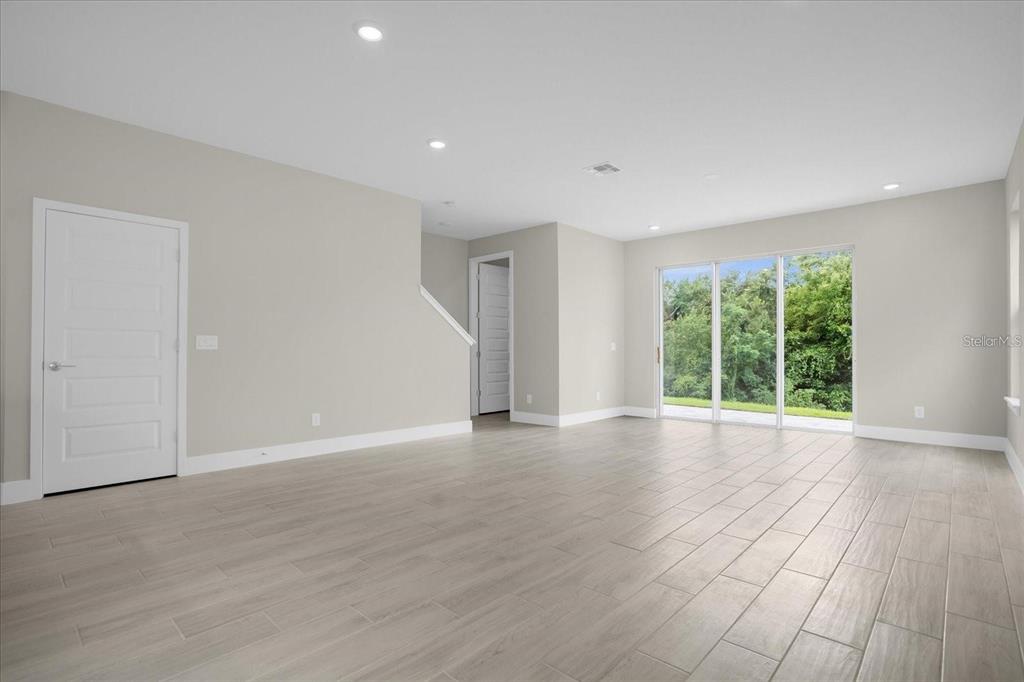 7818 Spectrum Drive Kissimmee, FL 34747 - Photo 9 of 25