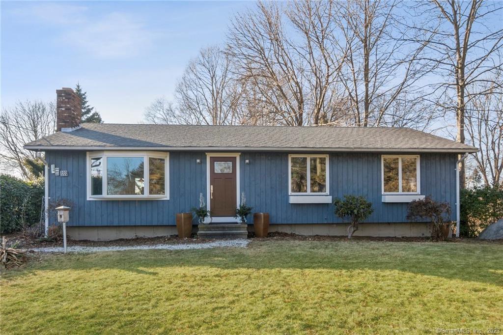 Welcome to 143 Beach Park Road.