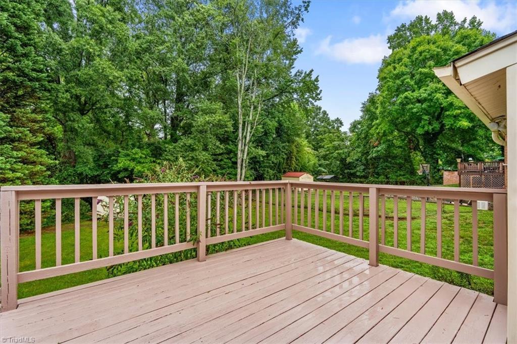 3404 Rolling Road High Point, NC 27265 - Photo 24 of 29