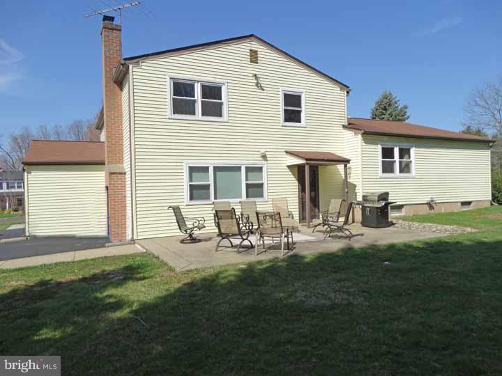 18 Sima Road Holland, PA 18966 - Photo 19 of 21 Exterior Back