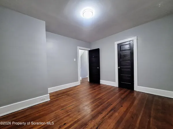 $1,500 | 29 Park Street, Carbondale, PA 18407