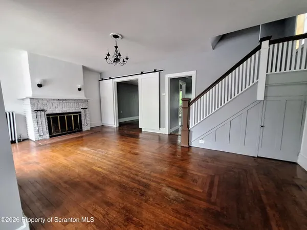 $1,500 | 29 Park Street, Carbondale, PA 18407