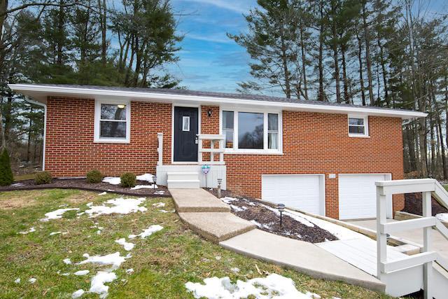 3731 Needham Road Mansfield, OH 44904 - Photo 3 of 38 Gallery Image 3