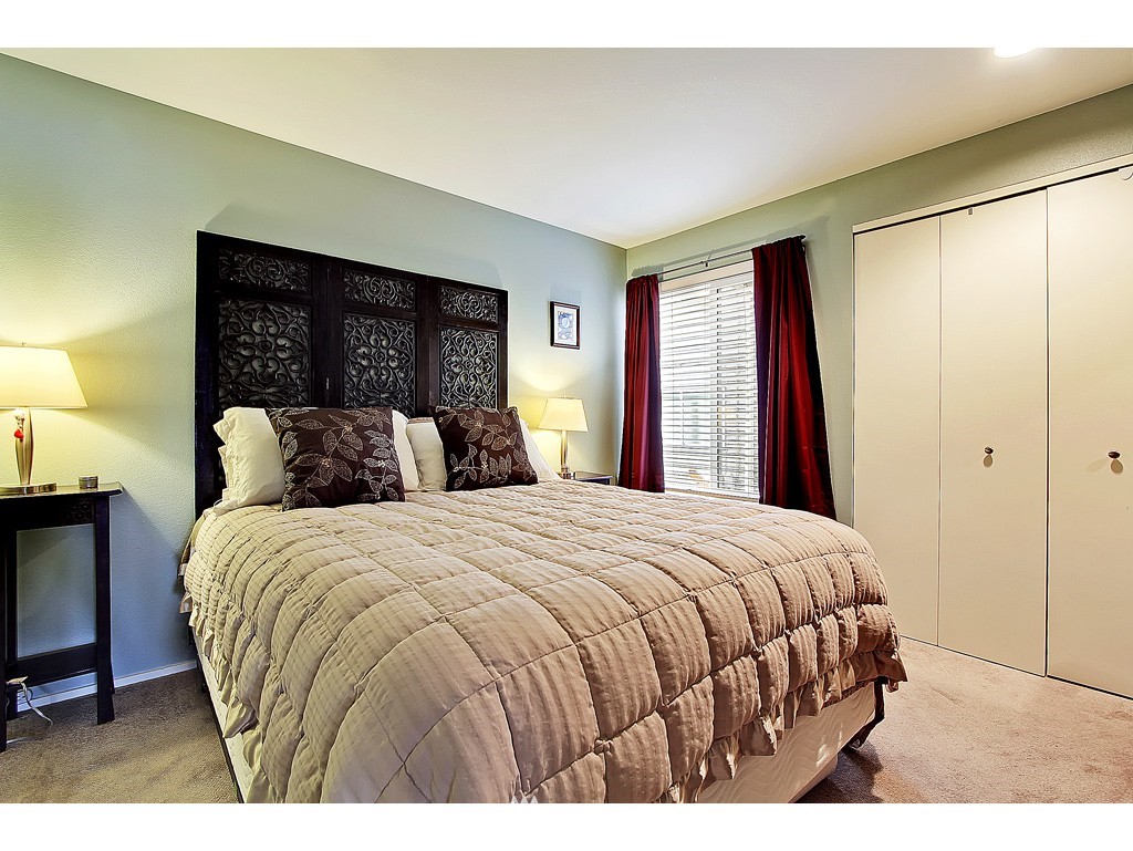3919 Whitman Avenue North Seattle, WA 98103 - Photo 14 of 15 Gallery Image 14