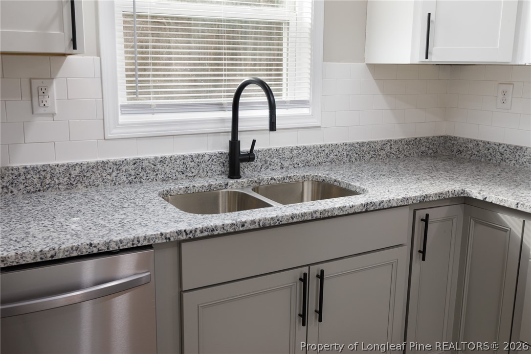 653 Lower River Road Broadway, NC 27505 - Photo 8 of 31