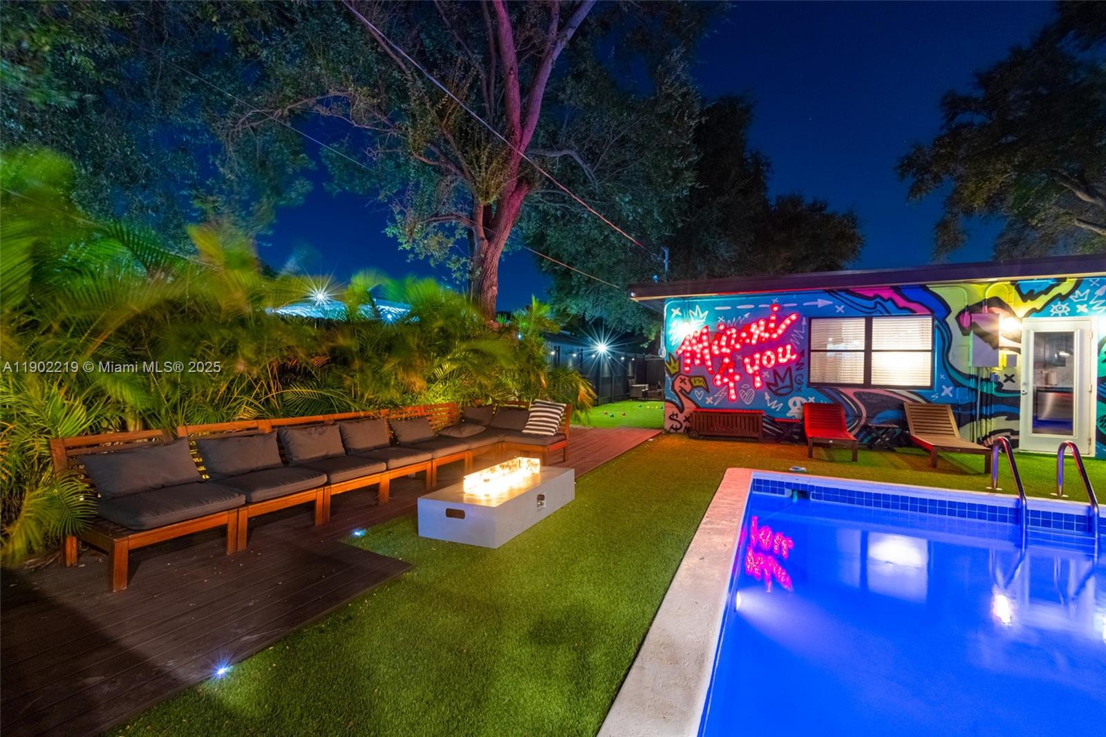 710 Northeast 141st Street North Miami, FL 33161 - Photo 72 of 78