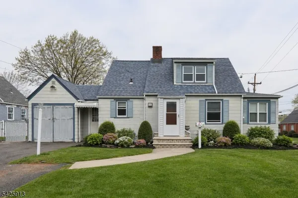 $3,700 | 2 Mohawk Drive, Cranford, NJ 07016
