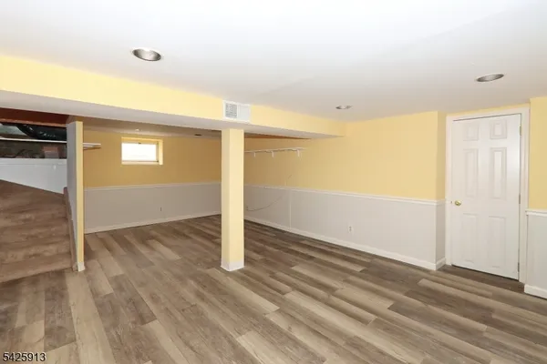$3,700 | 2 Mohawk Drive, Cranford, NJ 07016