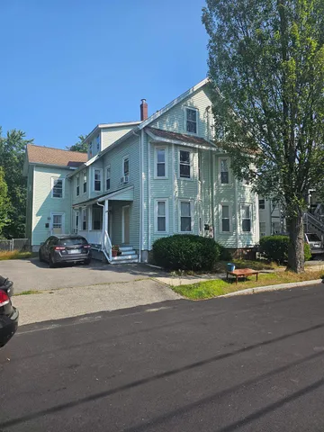 $1,995 | 19 East Concord Street, Unit B, Dover, NH 03820
